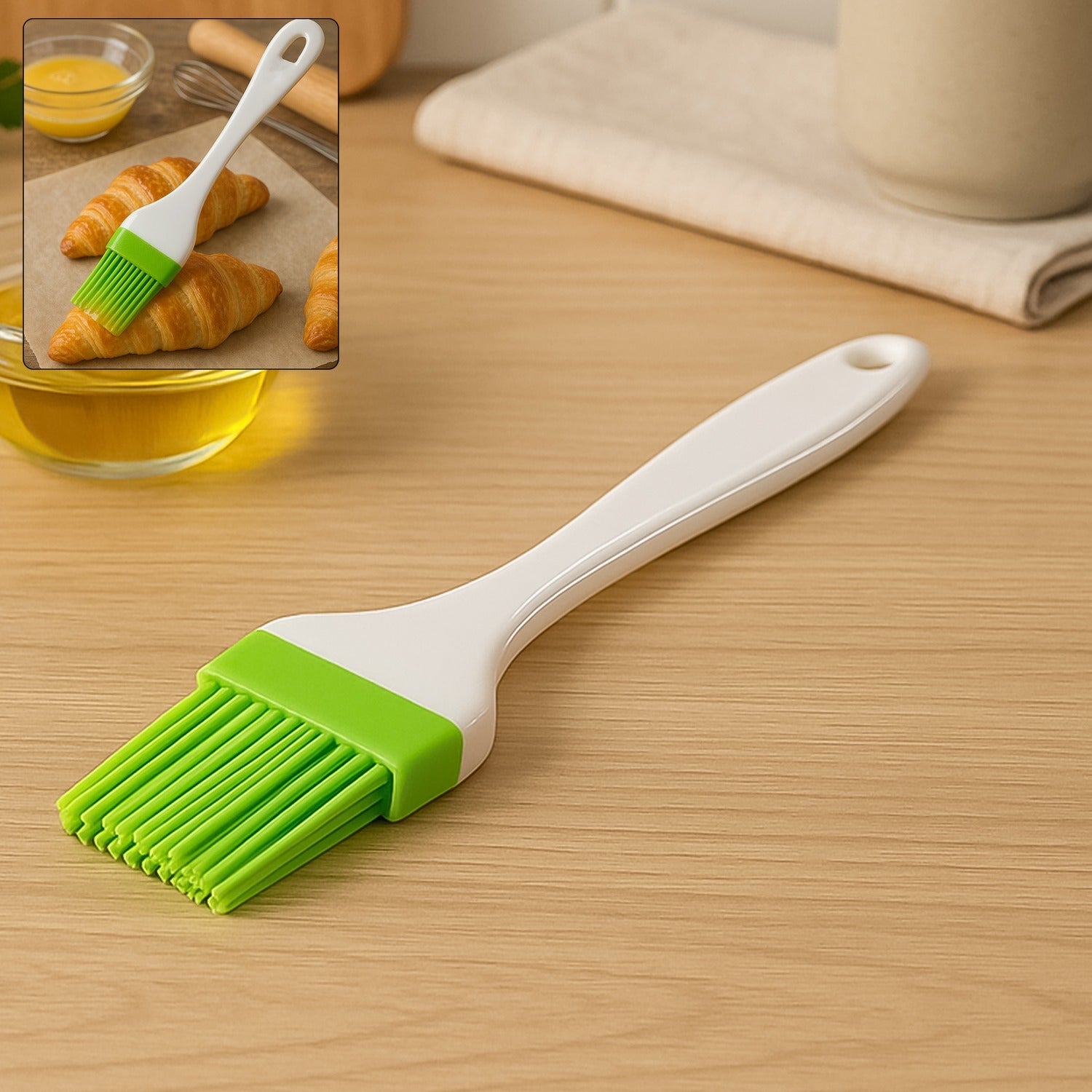 Silicone Kitchen Oil Spatula Brush with Handle Pastry / Cake Brush (17 cm / 1 Pc) Silicone Kitchen Oil Spatula Brush with Handle Pastry / Cake Brush (17 cm / 1 Pc)